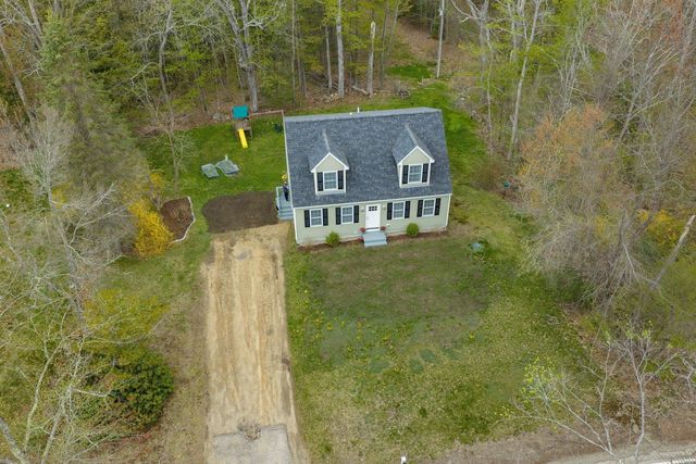 109 Langford Road, Raymond, NH 03077