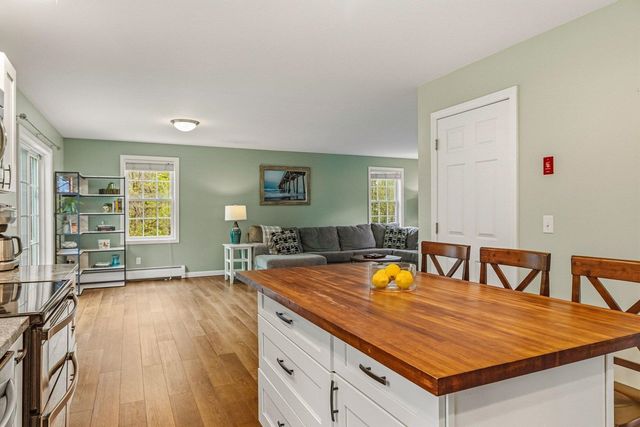 109 Langford Road, Raymond, NH 03077