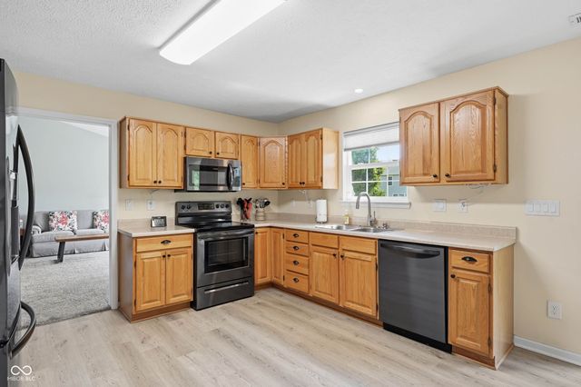 2255 Tobello Boulevard, Indianapolis, IN 46234