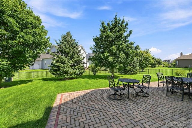 3615 Tournament Drive, Elgin, IL 60124