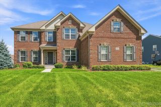 3615 Tournament Drive, Elgin, IL 60124