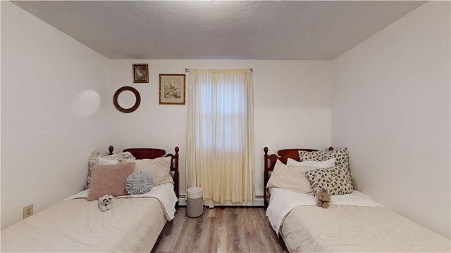 19 Pavilion Court, Cranston, RI 02920