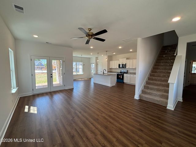 6069 E River Birch Road, Walls, MS 38680