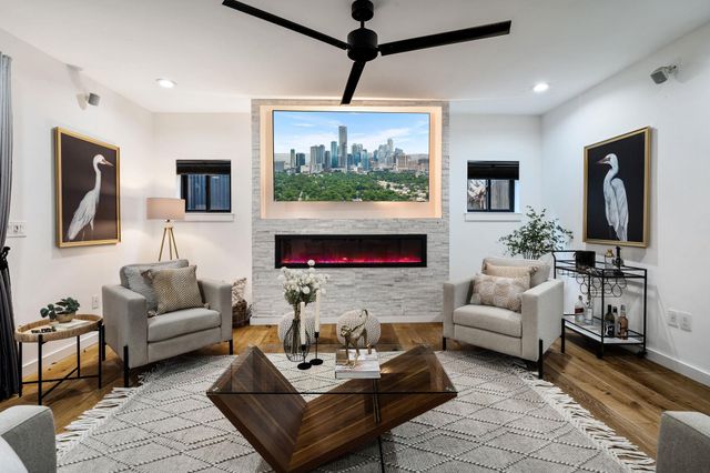 2214 Garden ST 2, Austin, TX 78702