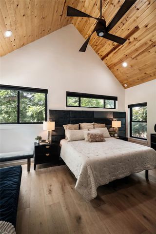 2214 Garden ST 2, Austin, TX 78702