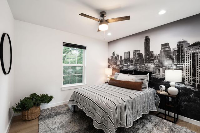 2214 Garden ST 2, Austin, TX 78702