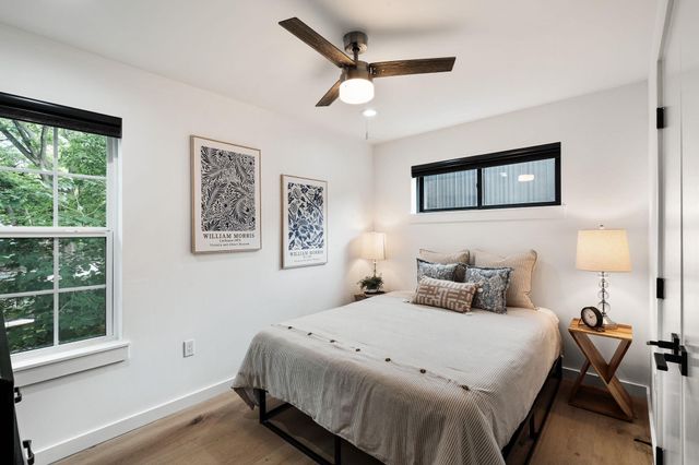 2214 Garden ST 2, Austin, TX 78702