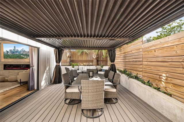 2214 Garden ST 2, Austin, TX 78702