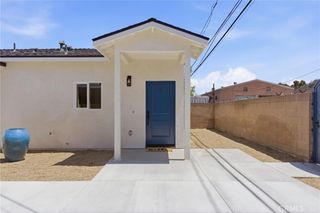 2155 Euclid Avenue B, Long Beach, CA 90815