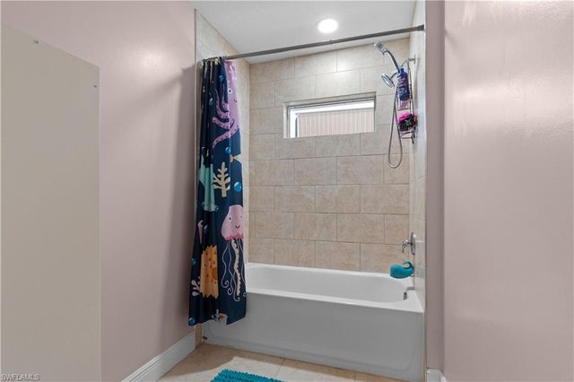 611 Cleveland AVE, Lehigh Acres, FL 33972