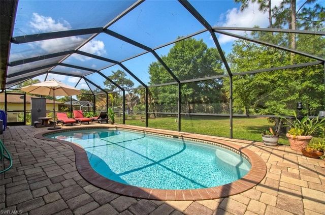 611 Cleveland AVE, Lehigh Acres, FL 33972