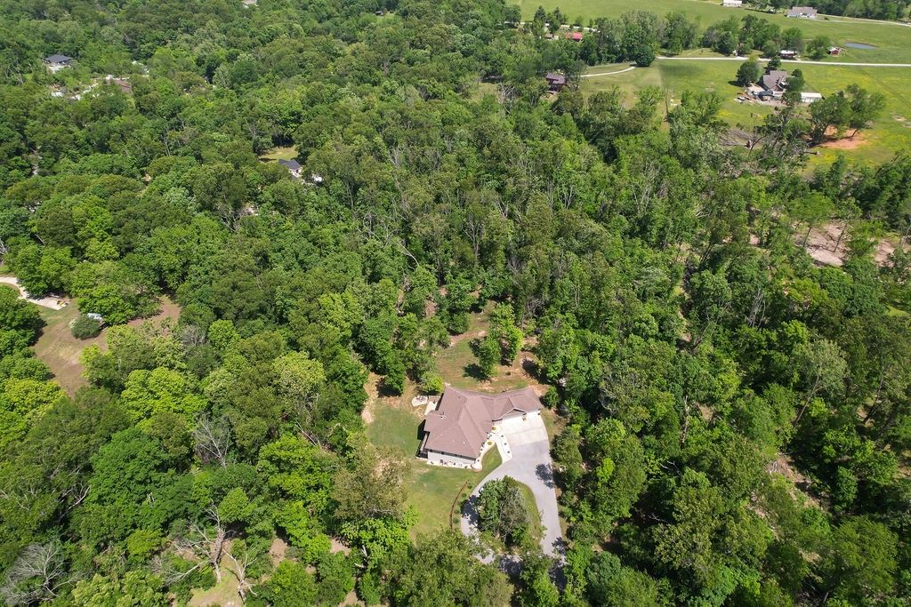 4218 Homewoods Drive, Little Flock, AR 72756
