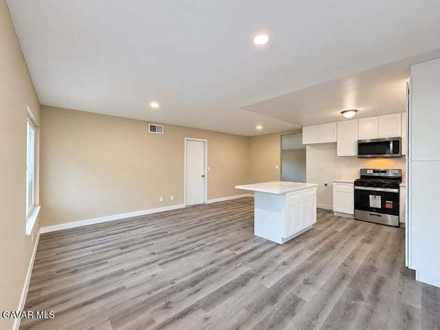 44721 Benald Street, Lancaster, CA 93535