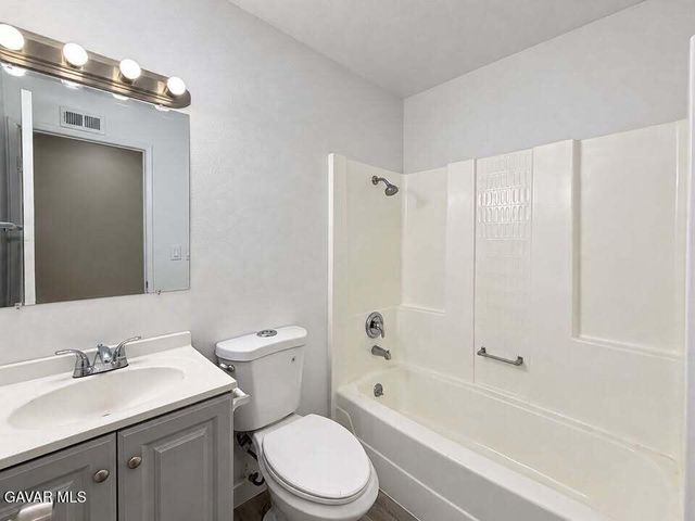 44721 Benald Street, Lancaster, CA 93535