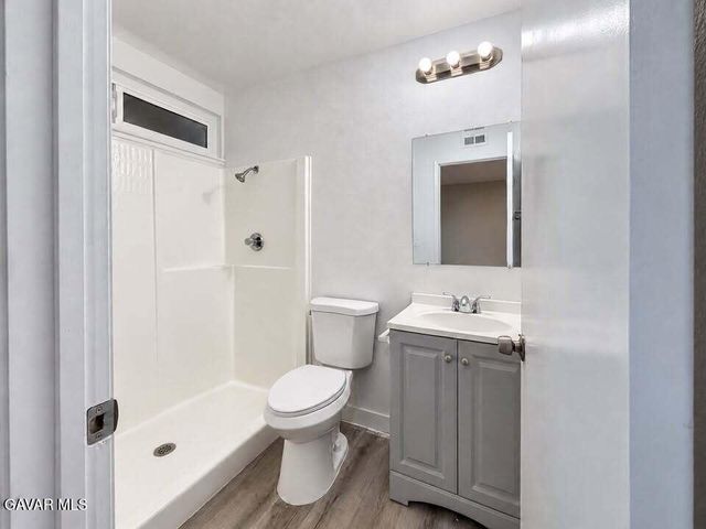 44721 Benald Street, Lancaster, CA 93535