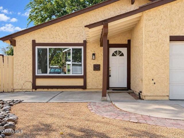 44721 Benald Street, Lancaster, CA 93535