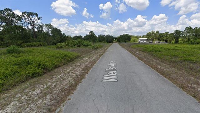 1913 Wells AVE, Lehigh Acres, FL 33972