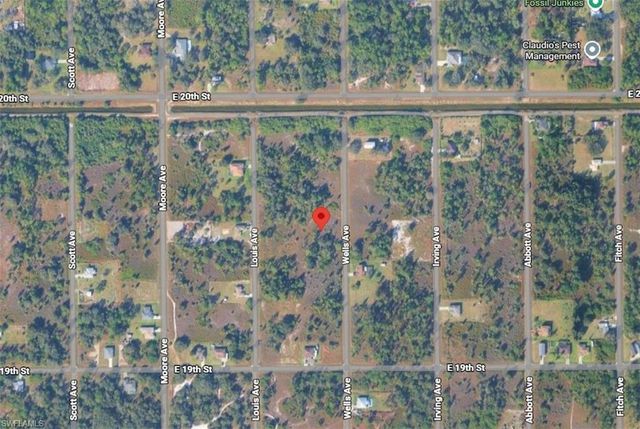 1913 Wells AVE, Lehigh Acres, FL 33972