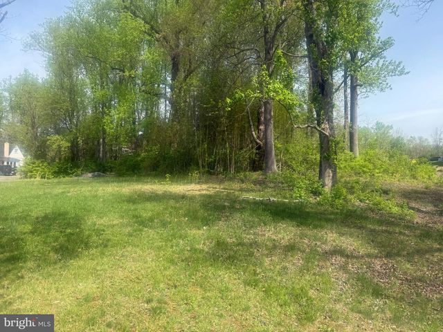 10906 BELL ROAD, Glenn Dale, MD 20769