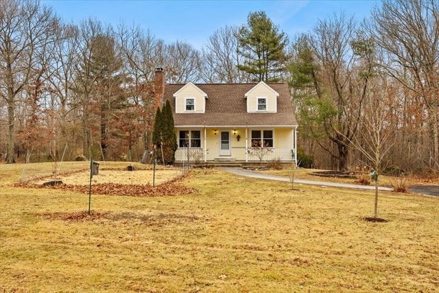 349 Anawan St, Rehoboth, MA 02769