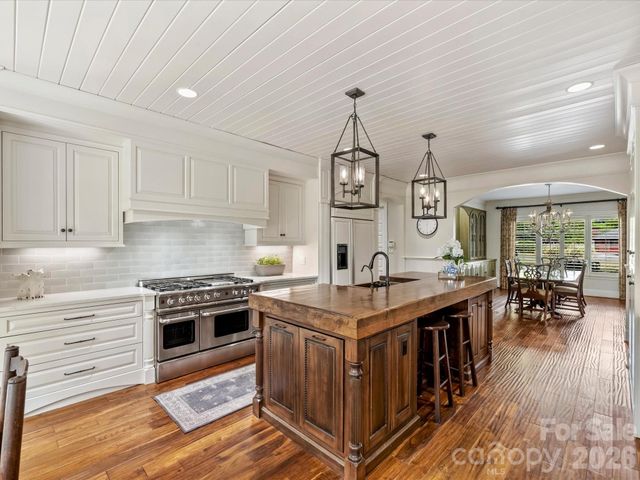 4330 Carmel Valley Road, Charlotte, NC 28226