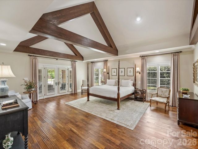 4330 Carmel Valley Road, Charlotte, NC 28226