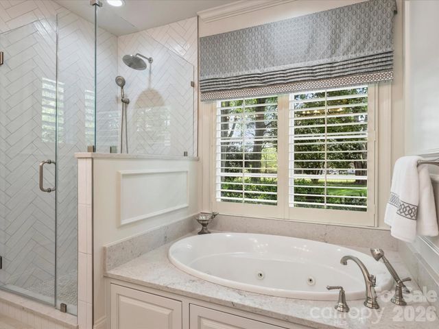 4330 Carmel Valley Road, Charlotte, NC 28226