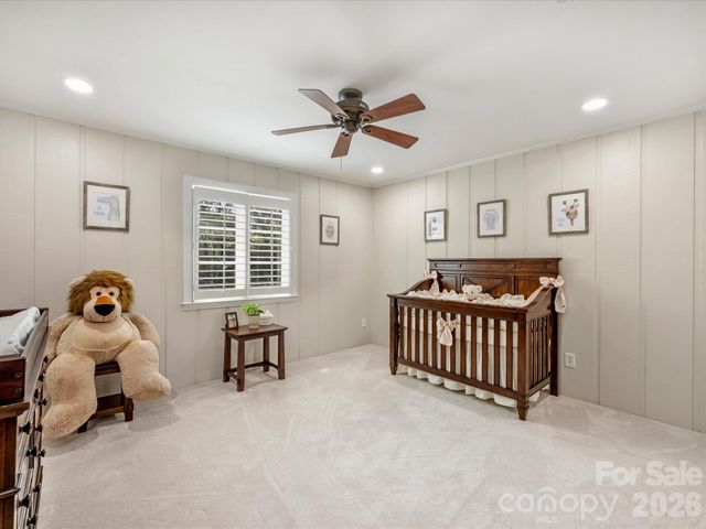 4330 Carmel Valley Road, Charlotte, NC 28226