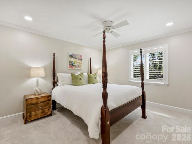 4330 Carmel Valley Road, Charlotte, NC 28226