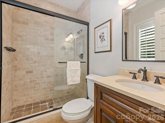 4330 Carmel Valley Road, Charlotte, NC 28226