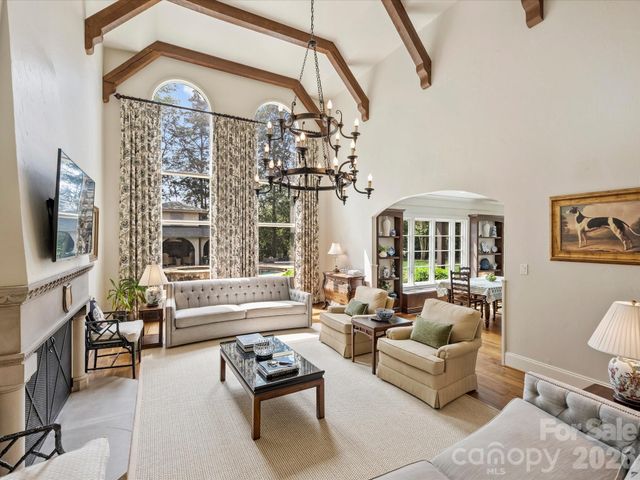 4330 Carmel Valley Road, Charlotte, NC 28226