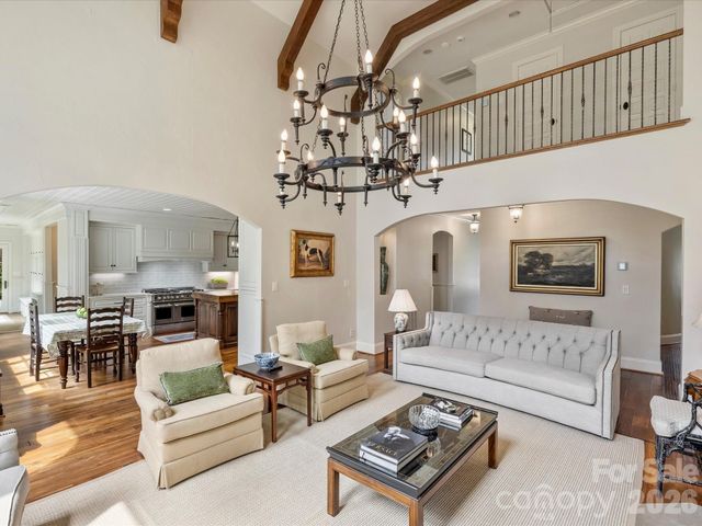 4330 Carmel Valley Road, Charlotte, NC 28226