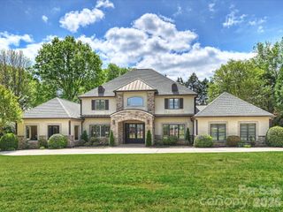 4330 Carmel Valley Road, Charlotte, NC 28226
