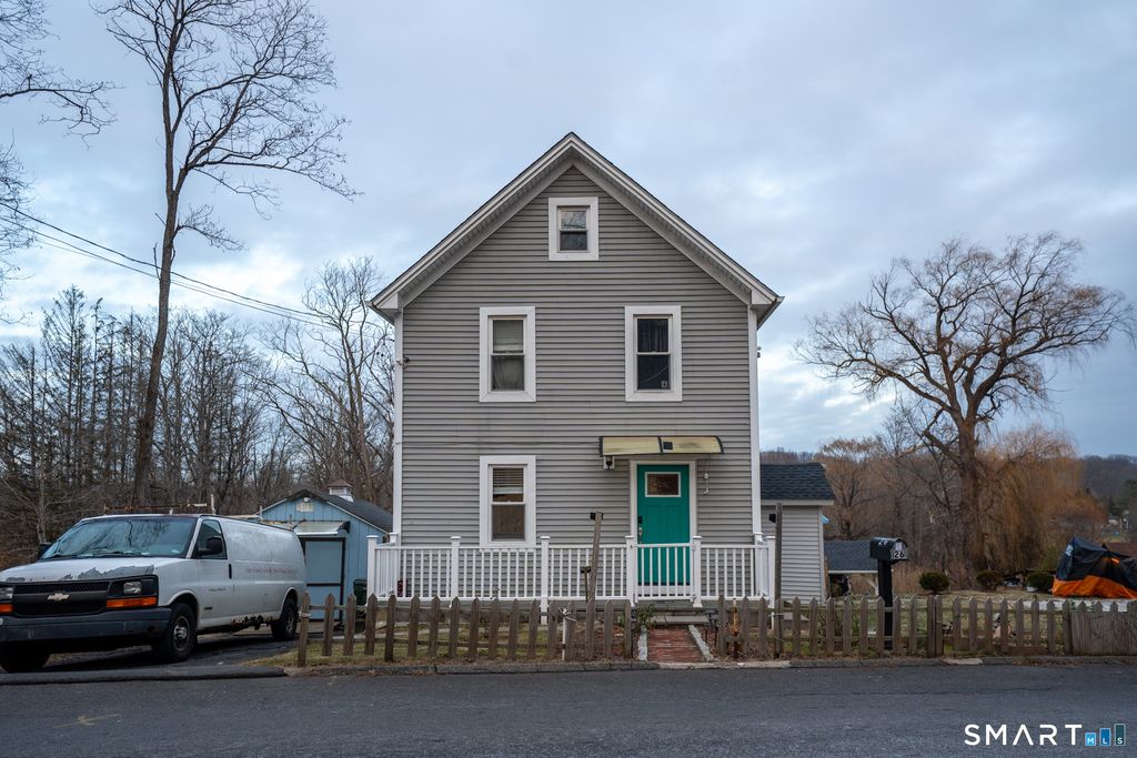 26 Mountainville Road, Danbury, CT 06810