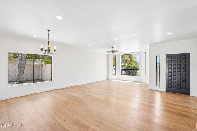 6716 E BEVERLY Lane, Scottsdale, AZ 85254