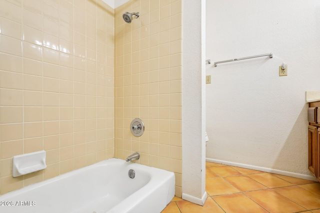 6716 E BEVERLY Lane, Scottsdale, AZ 85254