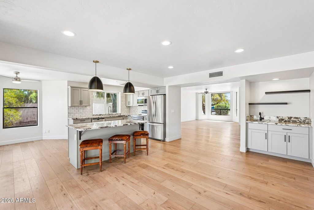 6716 E BEVERLY Lane, Scottsdale, AZ 85254 — photo 4