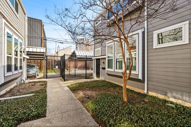 4006 Holland Avenue D, Dallas, TX 75219