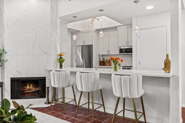 4006 Holland Avenue D, Dallas, TX 75219