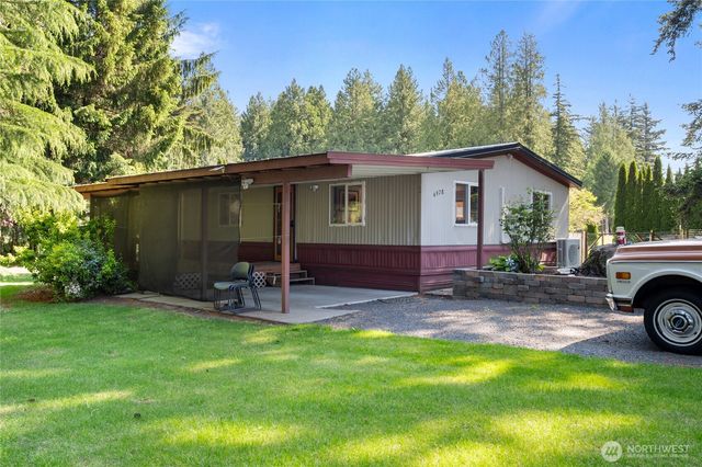 6978 Hannegan Road, Lynden, WA 98264