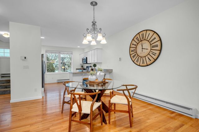131 Court St Unit 17, Exeter, NH 03833