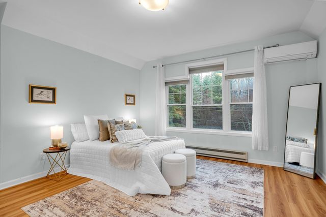 131 Court St Unit 17, Exeter, NH 03833