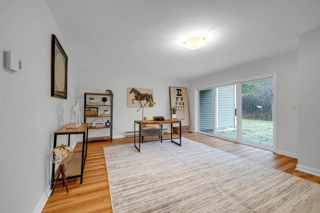 131 Court St Unit 17, Exeter, NH 03833