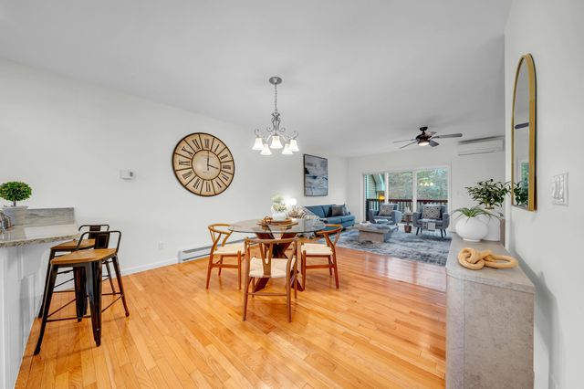 131 Court St Unit 17, Exeter, NH 03833