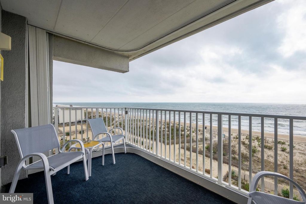 5 77TH ST #404, Ocean City, MD 21842