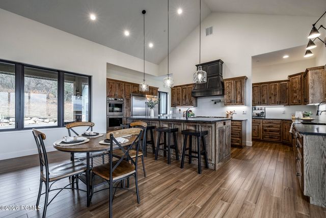 5842 Old Snow Basin Road, Huntsville, UT 84317