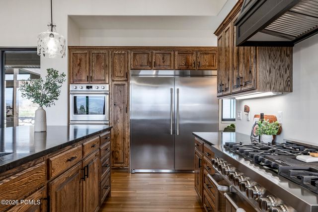 5842 Old Snow Basin Road, Huntsville, UT 84317