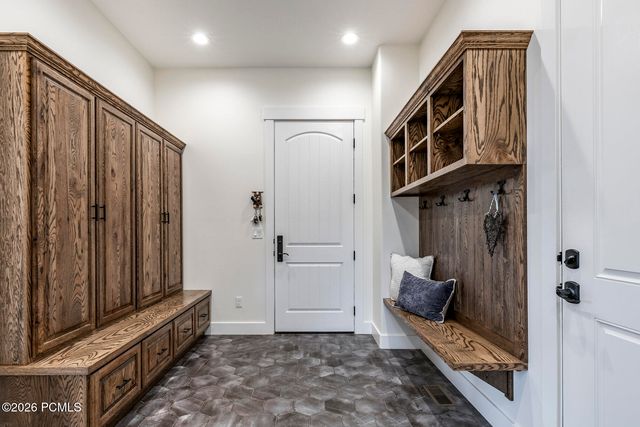 5842 Old Snow Basin Road, Huntsville, UT 84317