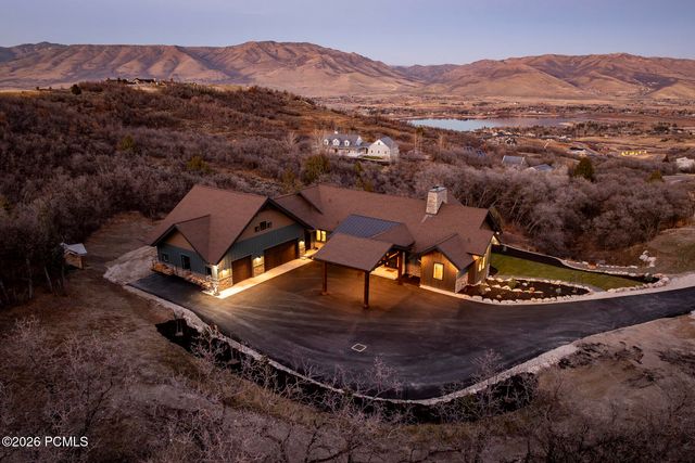 5842 Old Snow Basin Road, Huntsville, UT 84317