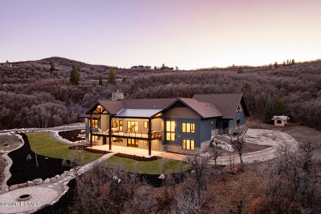 5842 Old Snow Basin Road, Huntsville, UT 84317